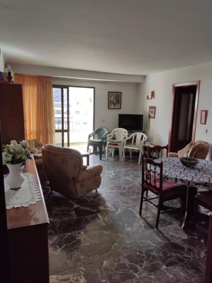 En El Centro Y Al Lado De La Playa Apartman Fuengirola Kültér fotó