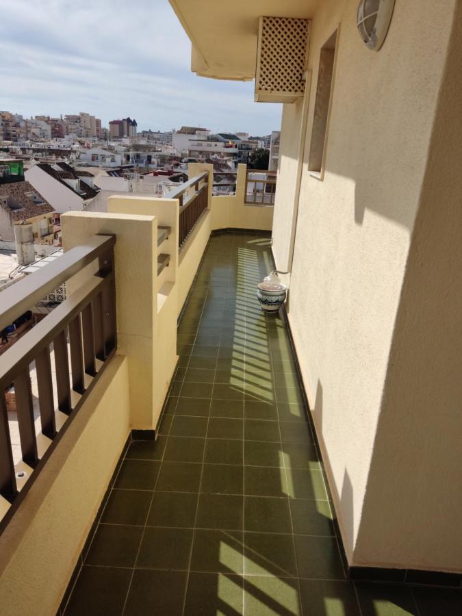 En El Centro Y Al Lado De La Playa Apartman Fuengirola Kültér fotó